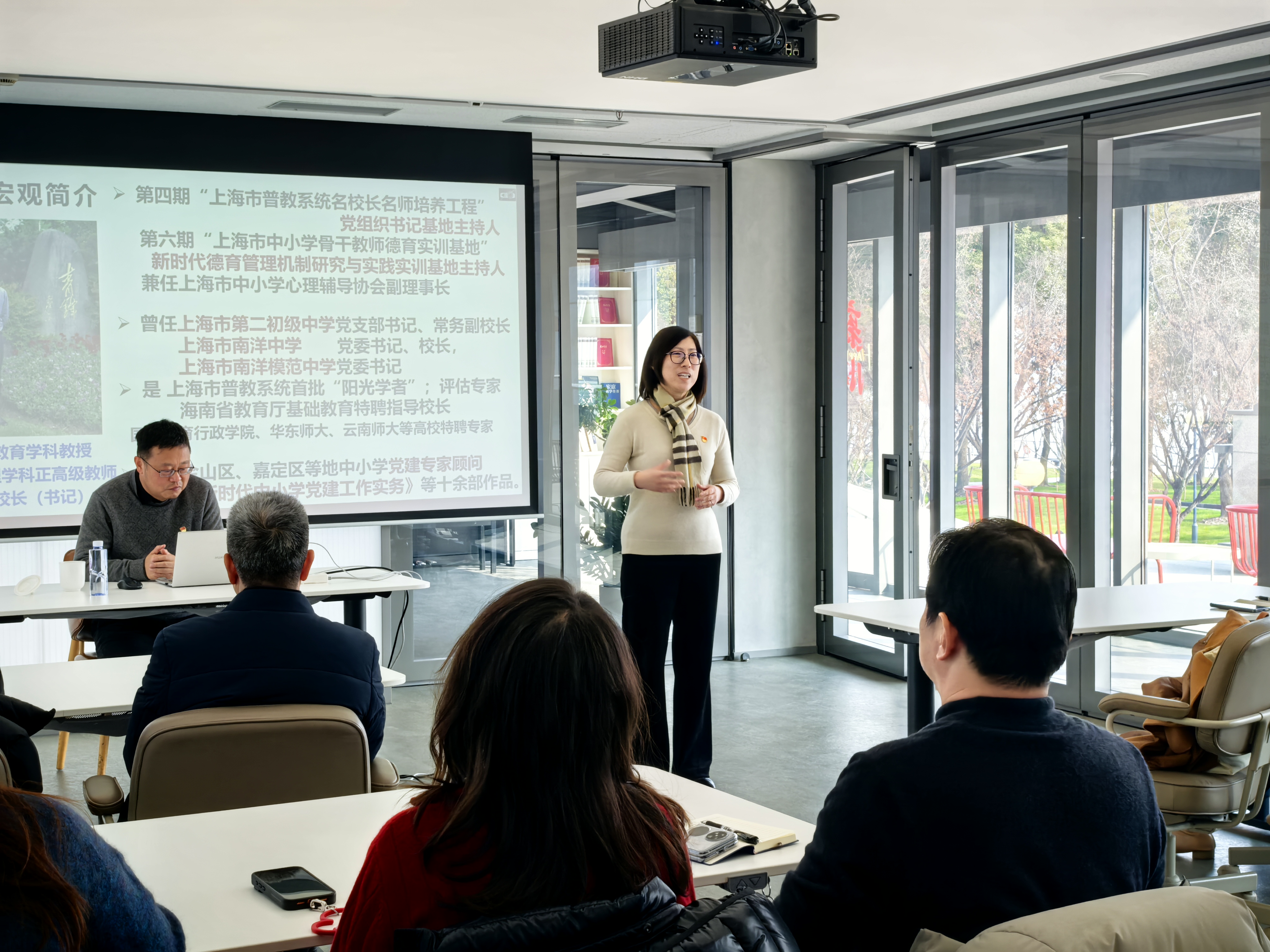 1- (3).jpg 1- (3).jpg