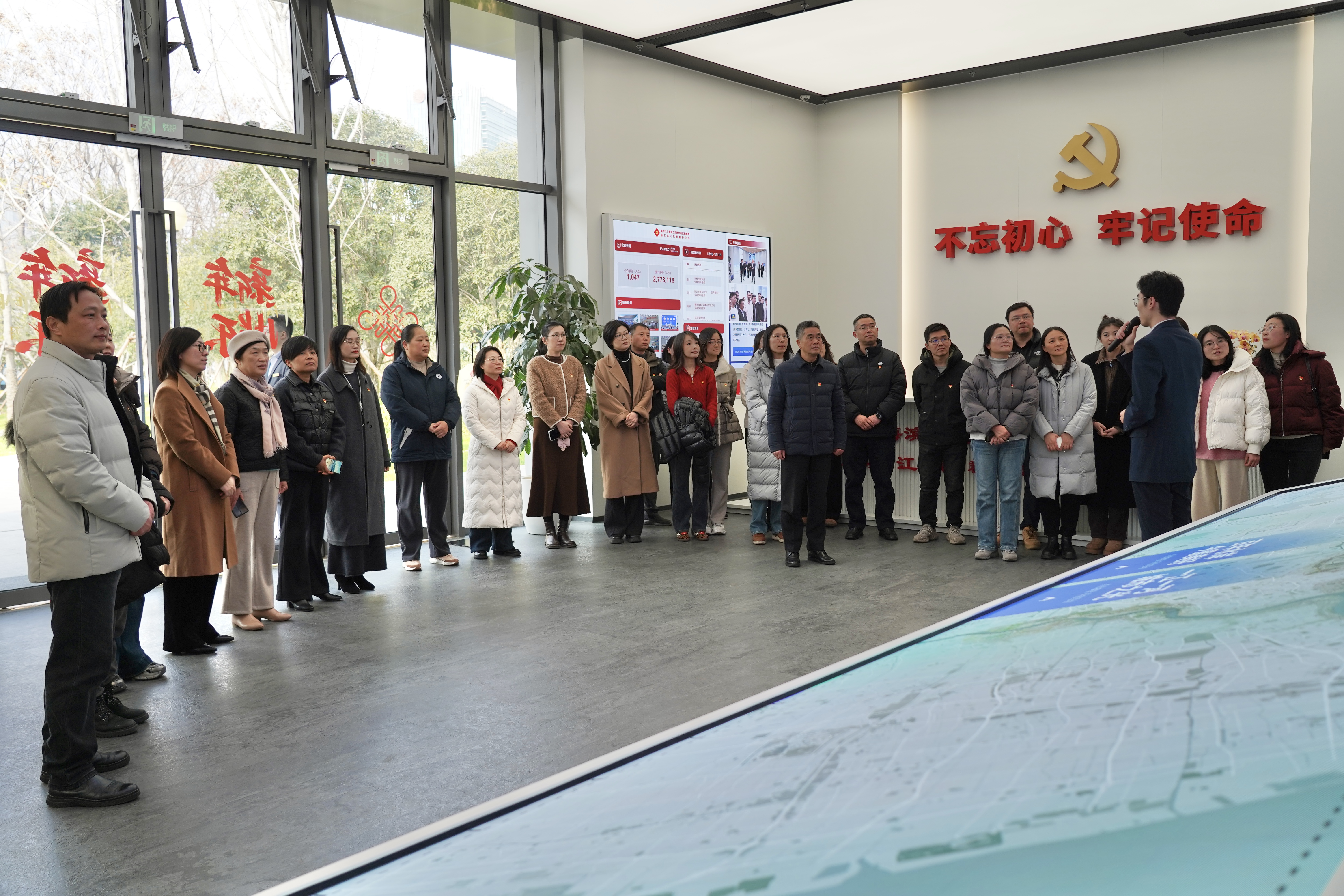 滨江2.jpg 滨江2.jpg